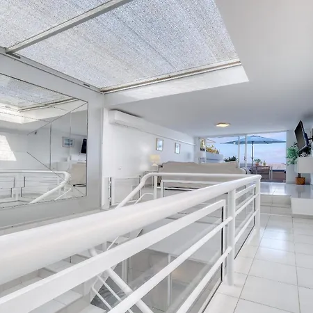 Lejlighed Casa Picon En Puerto Del Carmen, Con Terraza, Vistas Al Mar, Piscina Y Junto A La Playa *