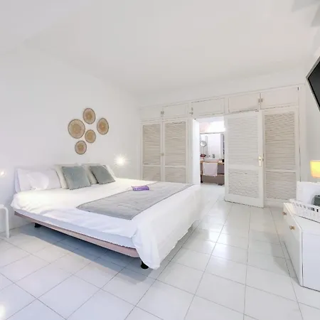 Lejlighed Casa Picon En Puerto Del Carmen, Con Terraza, Vistas Al Mar, Piscina Y Junto A La Playa *