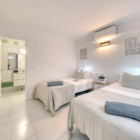 Casa Picon En Puerto Del Carmen, Con Terraza, Vistas Al Mar, Piscina Y Junto A La Playa Lejlighed *