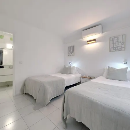 Casa Picon En Puerto Del Carmen, Con Terraza, Vistas Al Mar, Piscina Y Junto A La Playa Lejlighed Puerto del Carmen (Lanzarote)