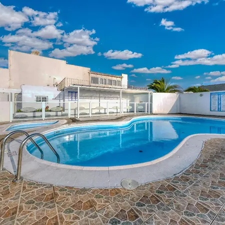 Lejlighed Casa Picon En Puerto Del Carmen, Con Terraza, Vistas Al Mar, Piscina Y Junto A La Playa